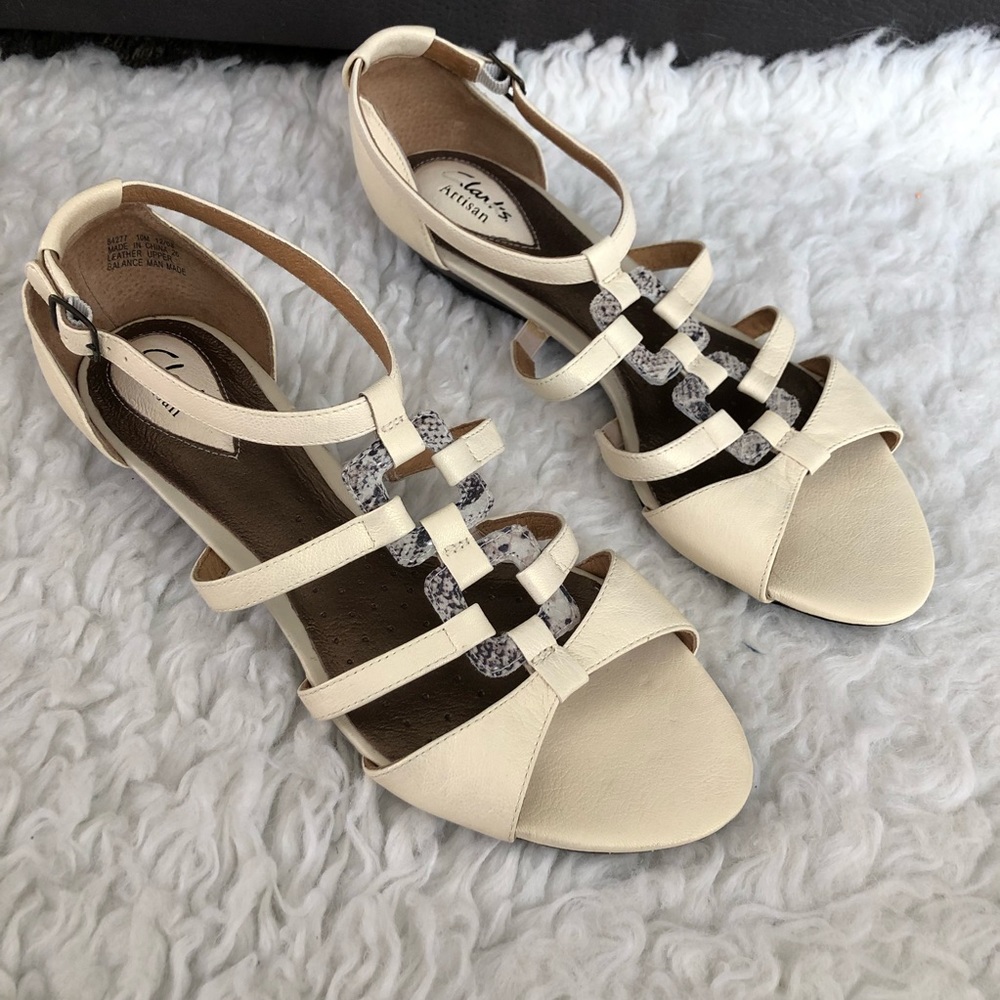 Clarks Artisan cream leather wedge sandals, size 10M